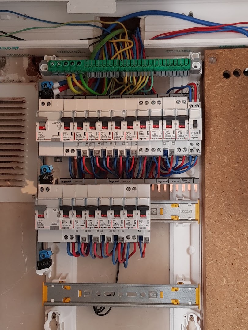 SARL RENOV ELEC PRO — Photos 1